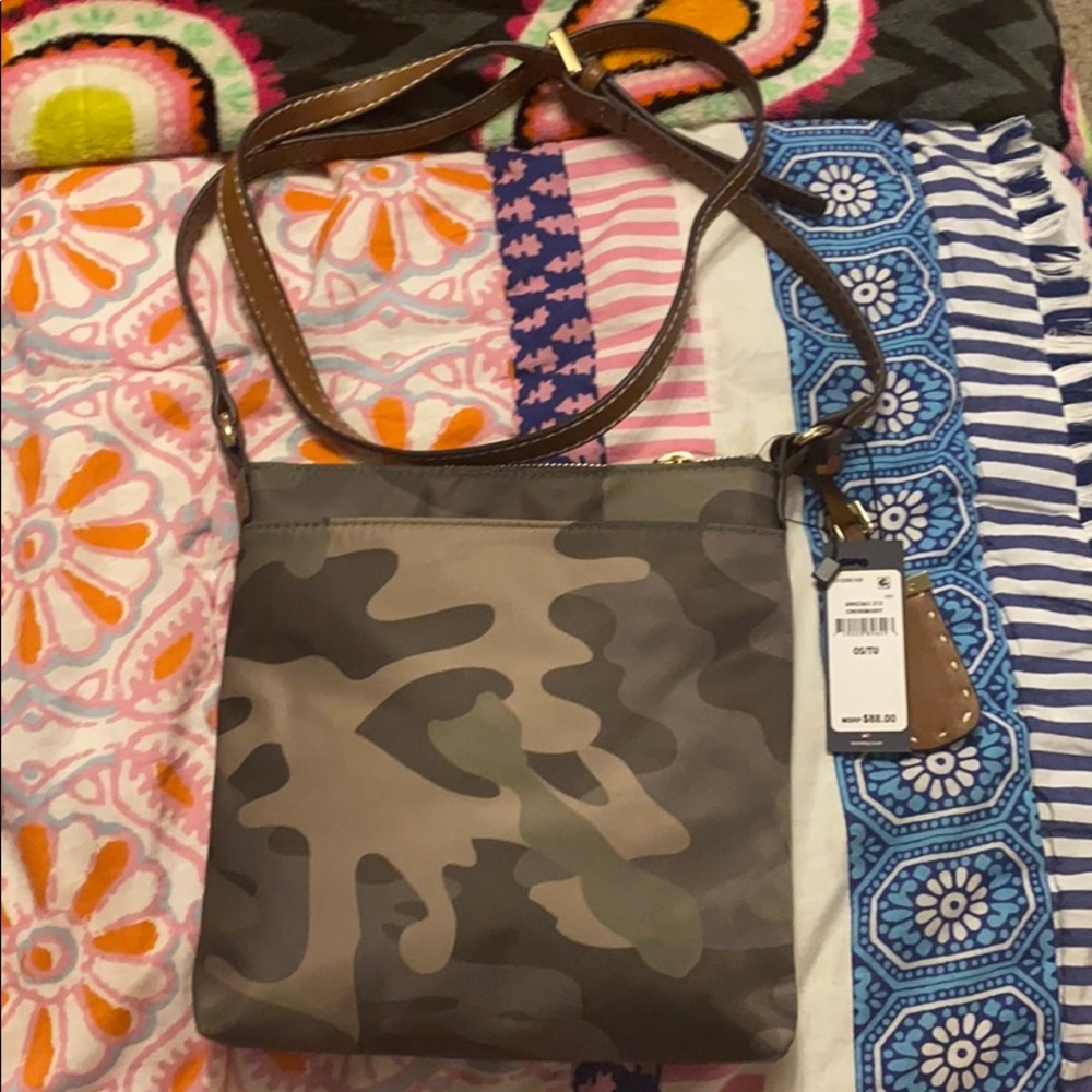 Tommy Hilfiger bag